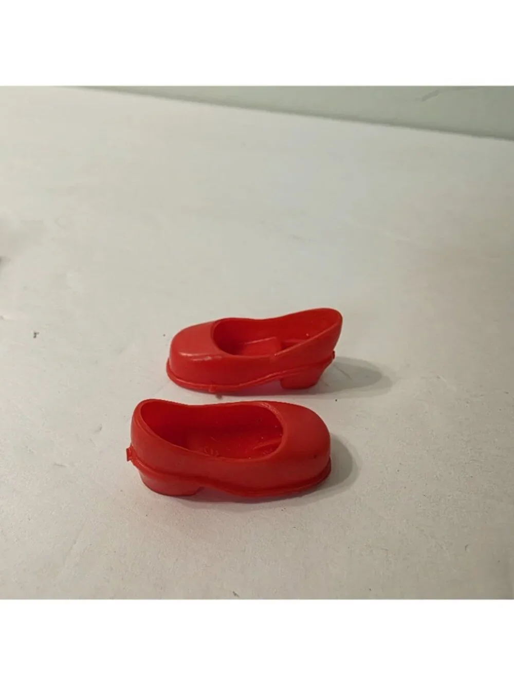 3 Pair Vtg Marx Sindy Doll 2 Red 1 Yellow Shoes Slip on Mules Clogs Slippers